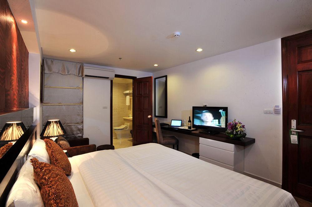 Legacy - Hang Bac Hotel 3*
