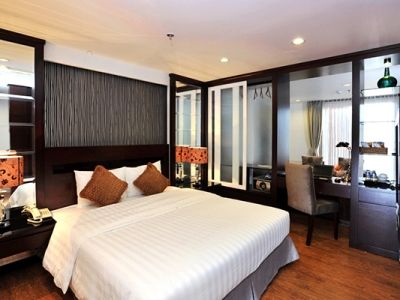 Legacy - Hang Bac Hotel 3*
