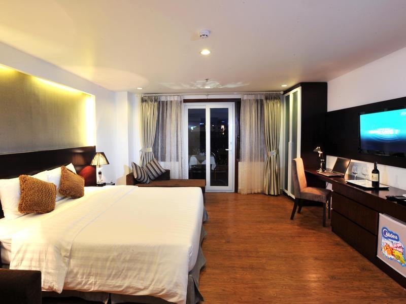 Hotel Legacy - Hang Bac 3*