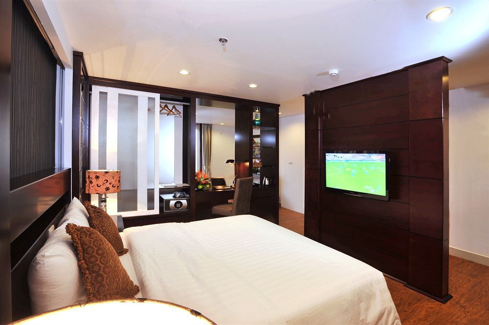 Hotel Legacy - Hang Bac Hanoi
